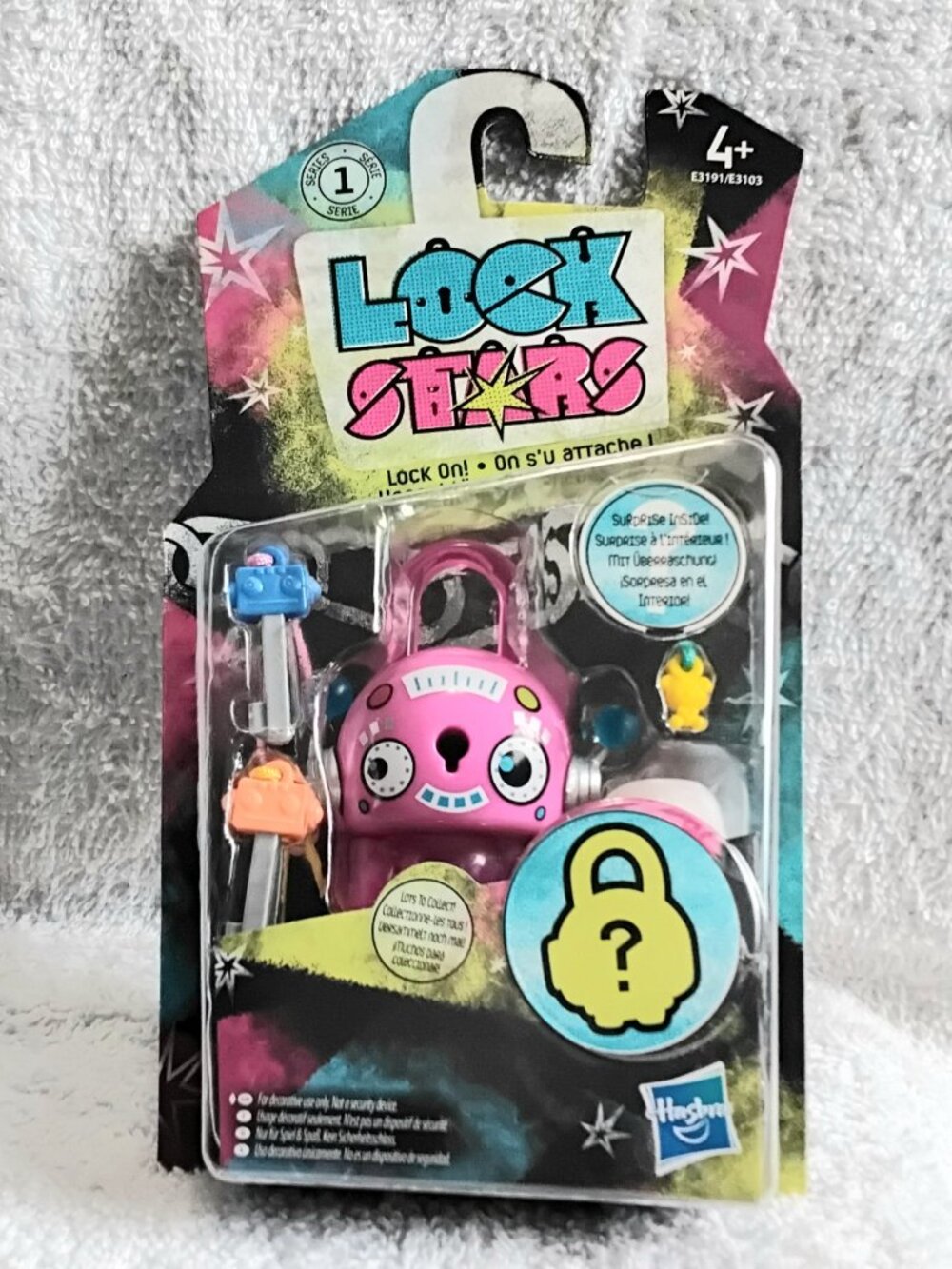 2/$20 2017 Sealed & Collectible Lock Stars Round Robot Series 1 by Hasbro!!